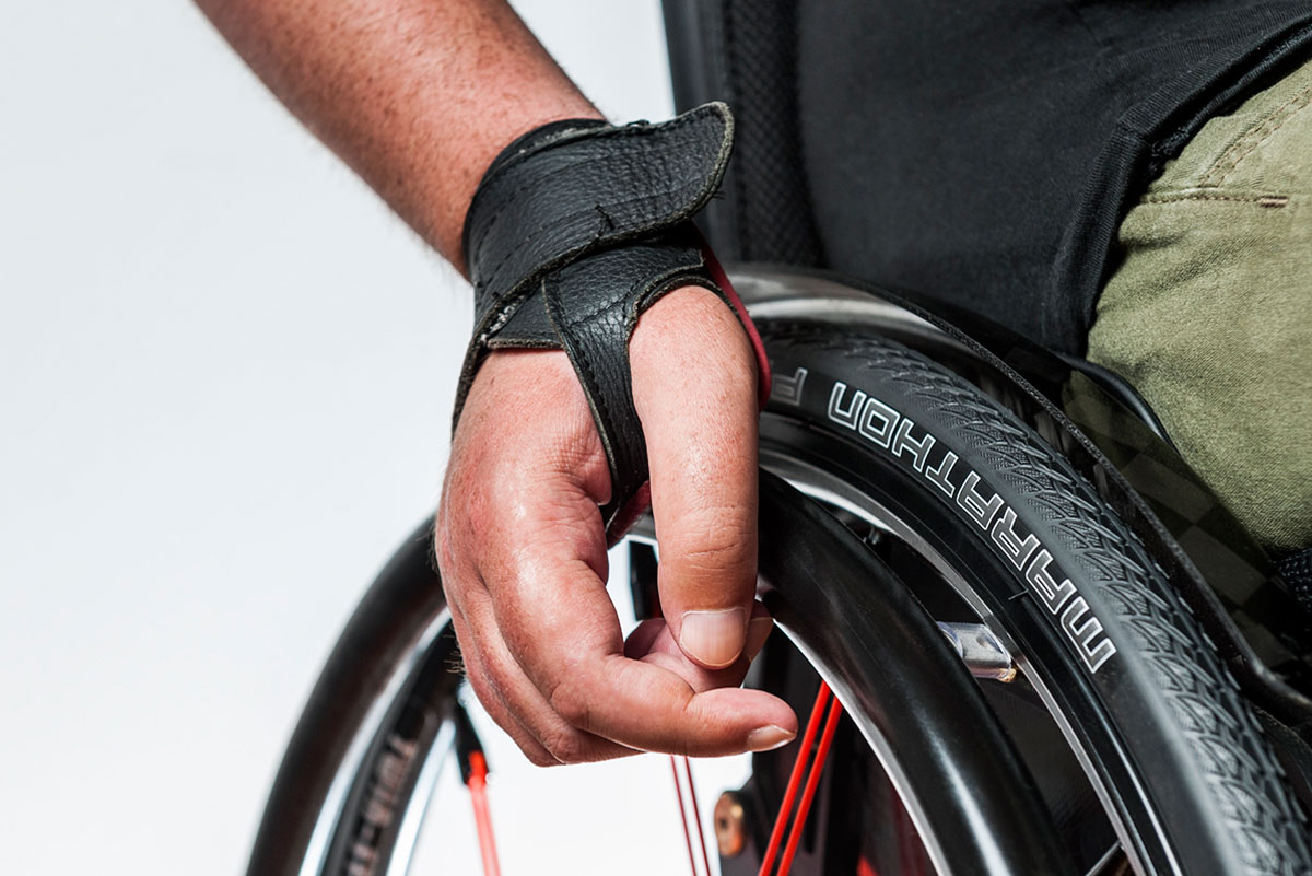 Carbolife Curve tetra grip wheelchair pushrim